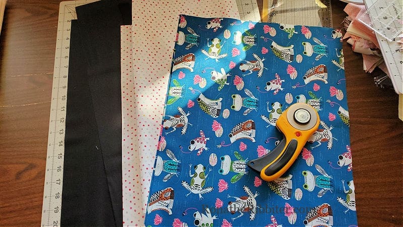 FREE Tote Bag Pattern | Rona the Ribbiter
